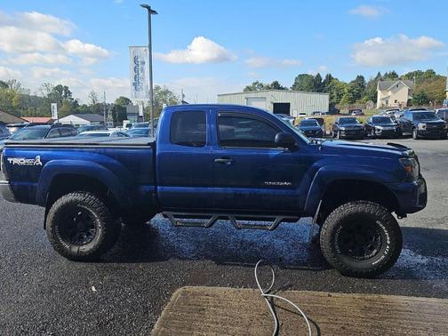 2014 Toyota Tacoma Base V6 (M6)