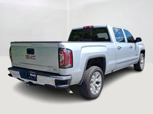 Quicksilver Metallic 2018 GMC Sierra 1500 SLT