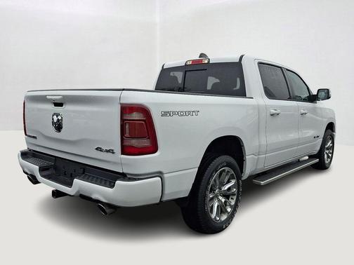 Bright White Clearcoat 2023 RAM 1500 Laramie