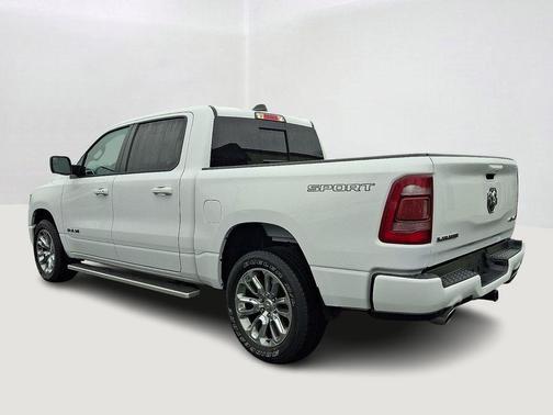 Bright White Clearcoat 2023 RAM 1500 Laramie