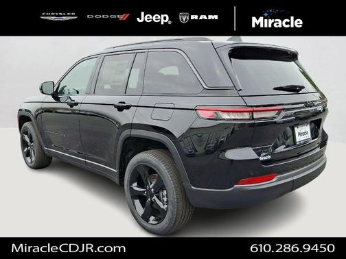 Diamond Black 2026 Jeep Grand Cherokee Limited