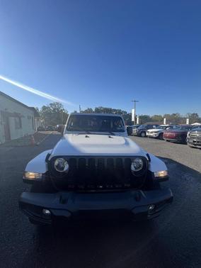 2022 Jeep Gladiator Sport