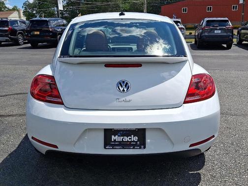 2016 Volkswagen Beetle 1.8T Classic