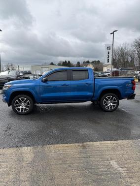 Glacier Blue Metallic 2023 Chevrolet Colorado Z71