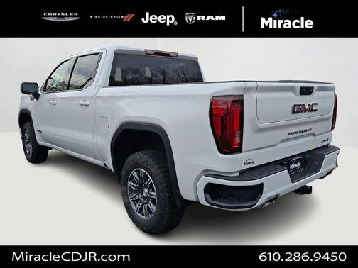 2025 GMC Sierra 1500 AT4