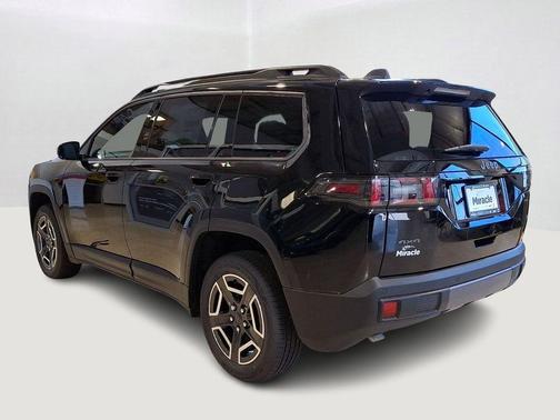 Diamond Black 2026 Jeep Cherokee LAREDO/LIMITED