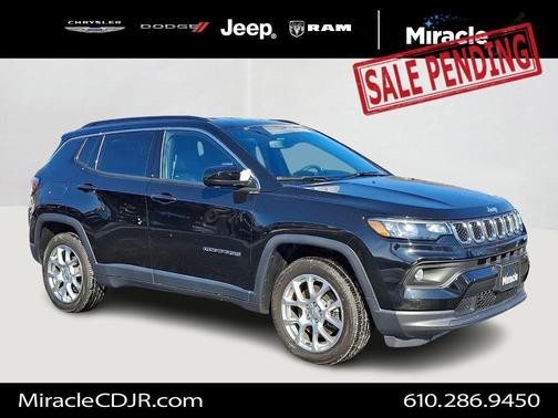 2023 Jeep Compass Latitude Lux