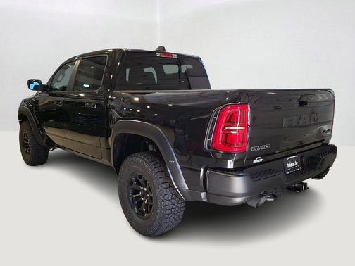 Diamond Black 2026 RAM 1500 RHO