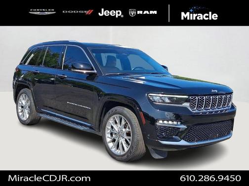 2022 Jeep Grand Cherokee Summit