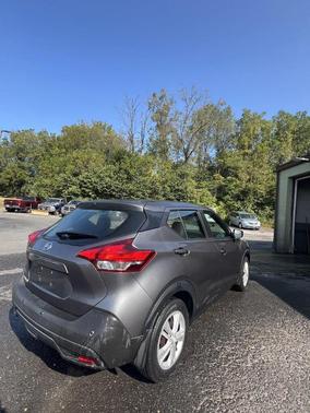 2020 Nissan Kicks S
