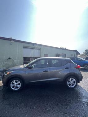 2020 Nissan Kicks S
