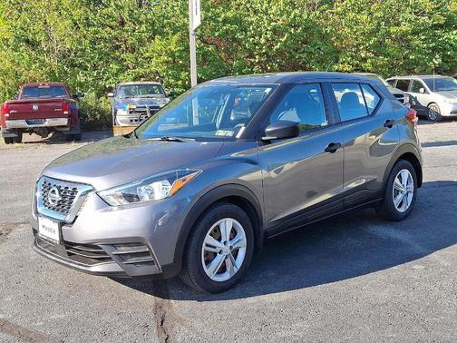2020 Nissan Kicks S
