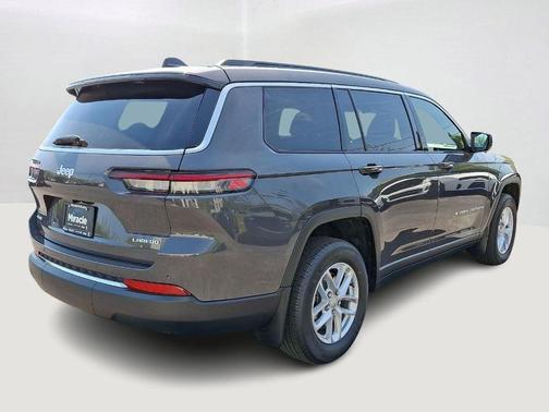 Metallic 2026 Jeep Grand Cherokee L Laredo X