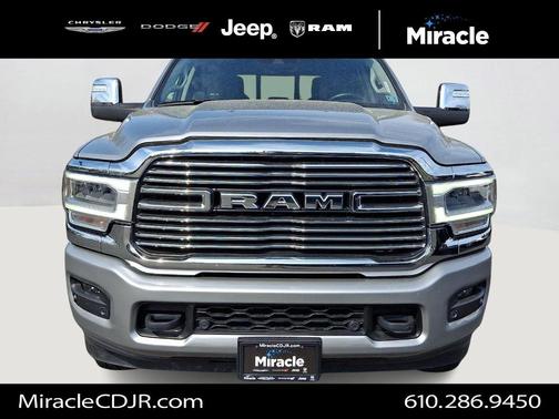 Billet Silver Metallic Clearcoat 2024 RAM 2500 Laramie