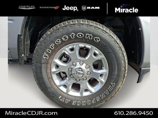 Billet Silver Metallic Clearcoat 2024 RAM 2500 Laramie