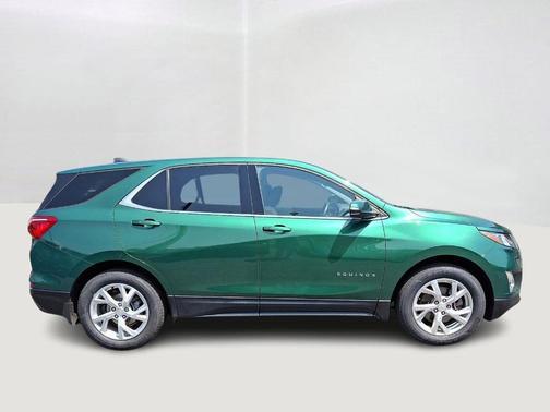 Ivy Metallic 2018 Chevrolet Equinox 2LT
