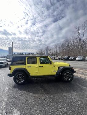 2023 Jeep Wrangler Sport