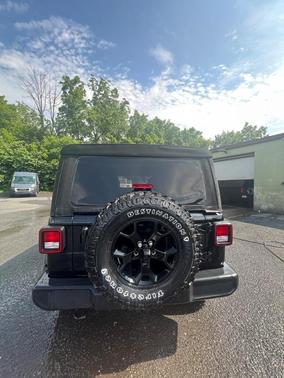 2022 Jeep Wrangler Unlimited Sport