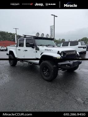 Bright White Clearcoat 2022 Jeep Gladiator Sport