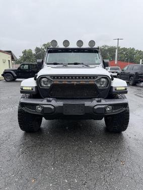 Bright White Clearcoat 2022 Jeep Gladiator Sport