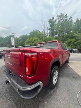 2020 GMC Sierra 1500 SLT