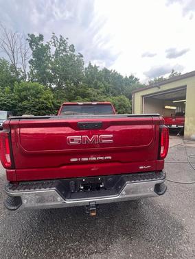2020 GMC Sierra 1500 SLT