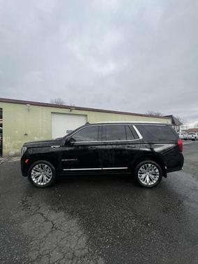 Onyx Black 2022 GMC Yukon Denali