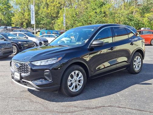 2023 Ford Escape Active
