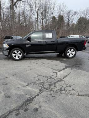 2024 RAM 1500 Classic SLT