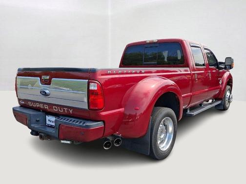 Ruby Red Metallic Tinted Clearcoat 2015 Ford F-450 Platinum