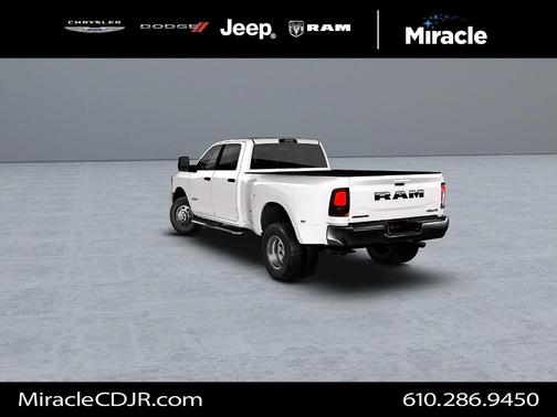 Bright White Clearcoat 2026 RAM 3500 Big Horn