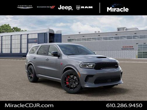 Destroyer Gray Clearcoat 2026 Dodge Durango SRT Jailbreak