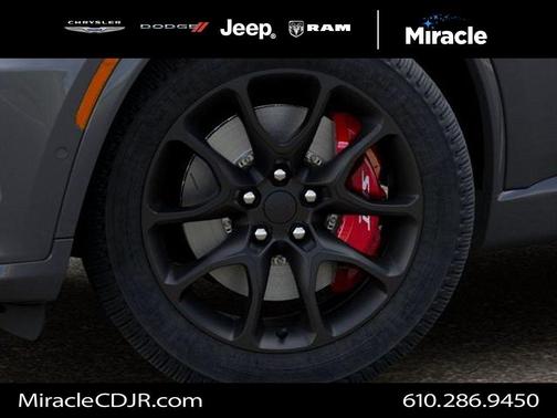 Destroyer Gray Clearcoat 2026 Dodge Durango SRT Jailbreak