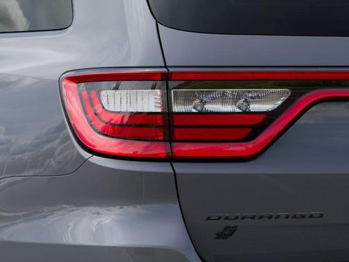 Destroyer Gray Clearcoat 2026 Dodge Durango SRT Jailbreak
