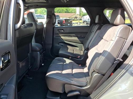 Gray 2026 Dodge Durango GT HEMI V8