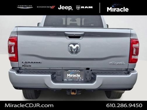 Billet Silver Metallic Clearcoat 2024 RAM 2500 Laramie