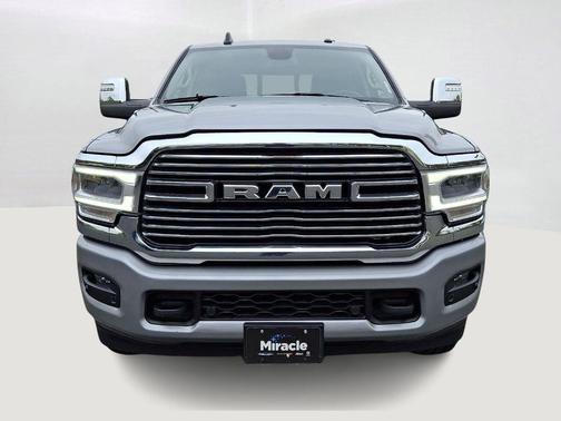 Billet Silver Metallic Clearcoat 2024 RAM 2500 Laramie