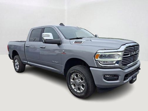Billet Silver Metallic Clearcoat 2024 RAM 2500 Laramie