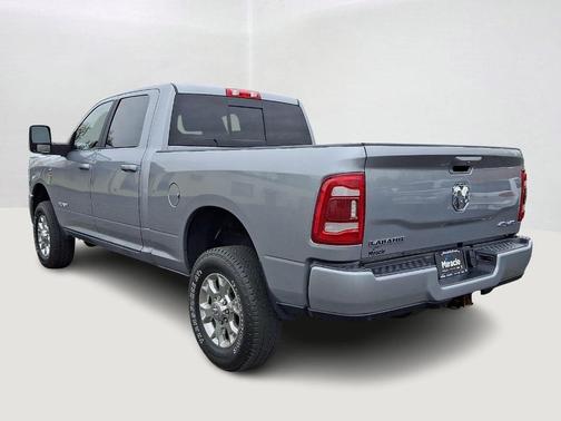 Billet Silver Metallic Clearcoat 2024 RAM 2500 Laramie