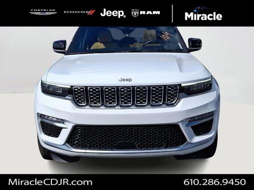 2023 Jeep Grand Cherokee Summit