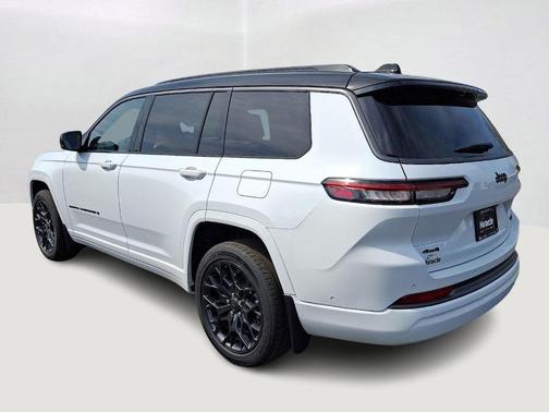 Bright White Clearcoat 2026 Jeep Grand Cherokee L Summit