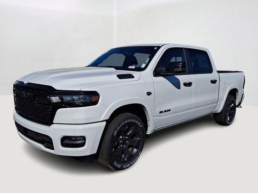 Bright White Clearcoat 2026 RAM 1500 Big Horn