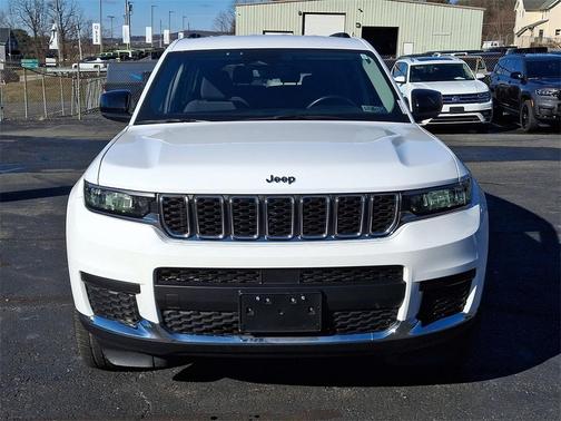 2021 Jeep Grand Cherokee L Laredo
