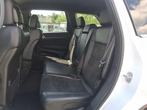 2022 Jeep Grand Cherokee WK Laredo