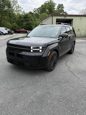 Phantom Black 2025 Hyundai SANTA FE Calligraphy
