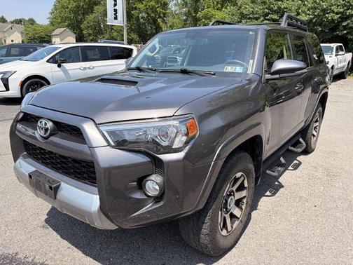 Magnetic Gray Metallic 2017 Toyota 4Runner TRD Off Road Premium