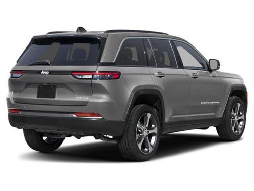 Sting Gray Clearcoat 2027 Jeep Grand Cherokee Limited