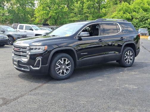 2022 GMC Acadia SLE
