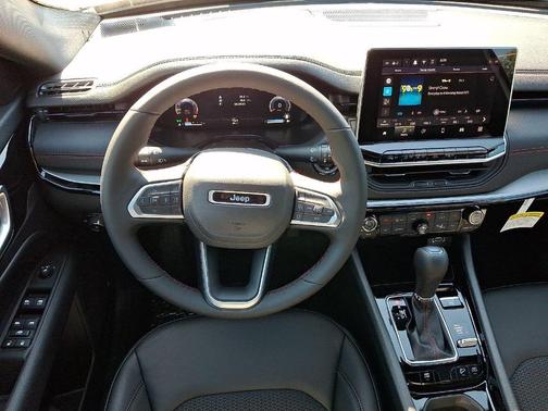 Bright White Clearcoat 2026 Jeep Compass Trailhawk