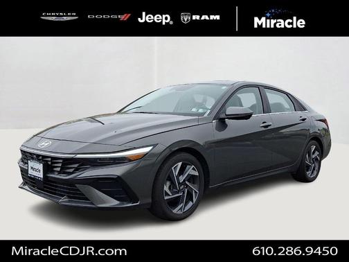 Amazon Gray 2024 Hyundai ELANTRA Limited